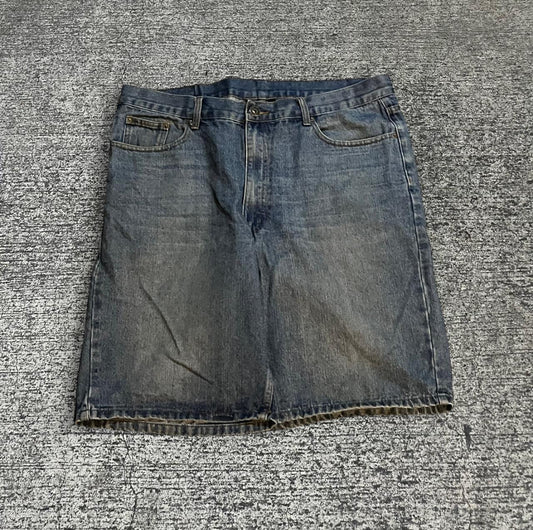 Vintage Chisel Baggy Denim Jorts – Size 38